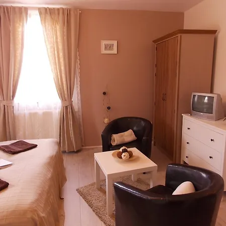 Apartment Eden Apartmanhaz Balatonfured