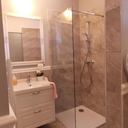 Appartement Eden Apartmanhaz