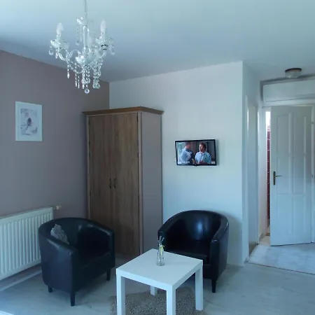 Apartment Eden Apartmanhaz