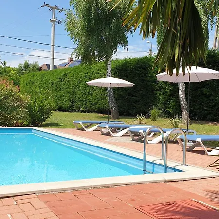 Eden Apartmanhaz Διαμέρισμα *