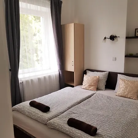 Eden Apartmanhaz Apartment