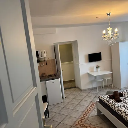 Διαμέρισμα Eden Apartmanhaz *