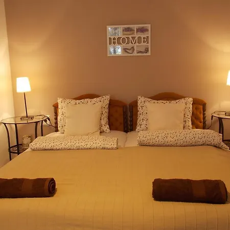 Eden Apartmanhaz Balatonfured