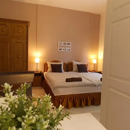 Apartment Eden Apartmanhaz *