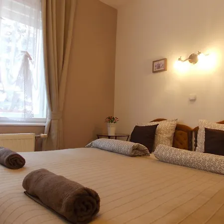 Eden Apartmanhaz Apartment