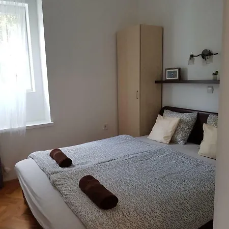 Eden Apartmanhaz Apartment *