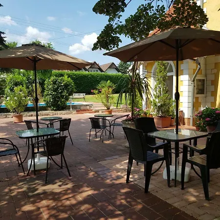 Διαμέρισμα Eden Apartmanhaz *