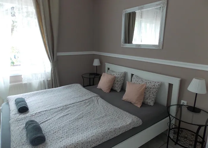 Eden Apartmanhaz * Balatonfüred