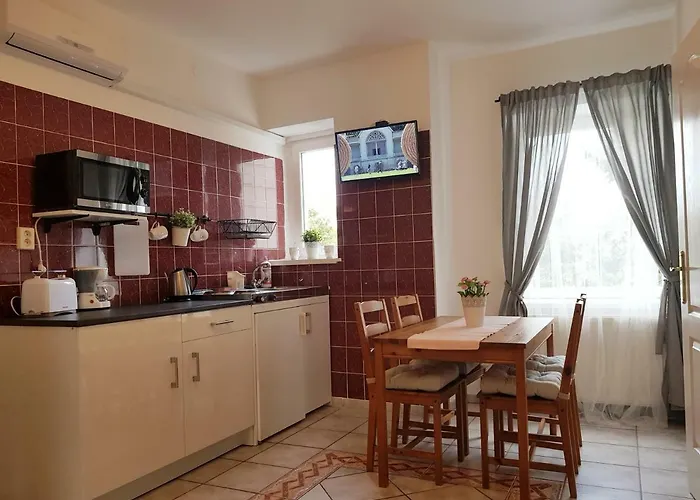 דירה Eden Apartmanhaz